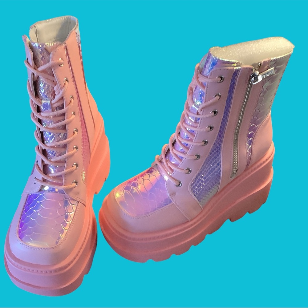 Cape Robbin Pink Iridescent Platform Lace-Up Boots. Side zipper. NEW IN BOX!